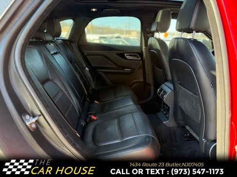Used 2018 Jaguar F-PACE Prestige image 20