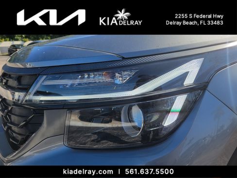 New 2025 Kia Seltos X-Line image 6
