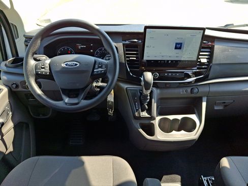Used 2024 Ford Transit 350 XLT RWD image 12