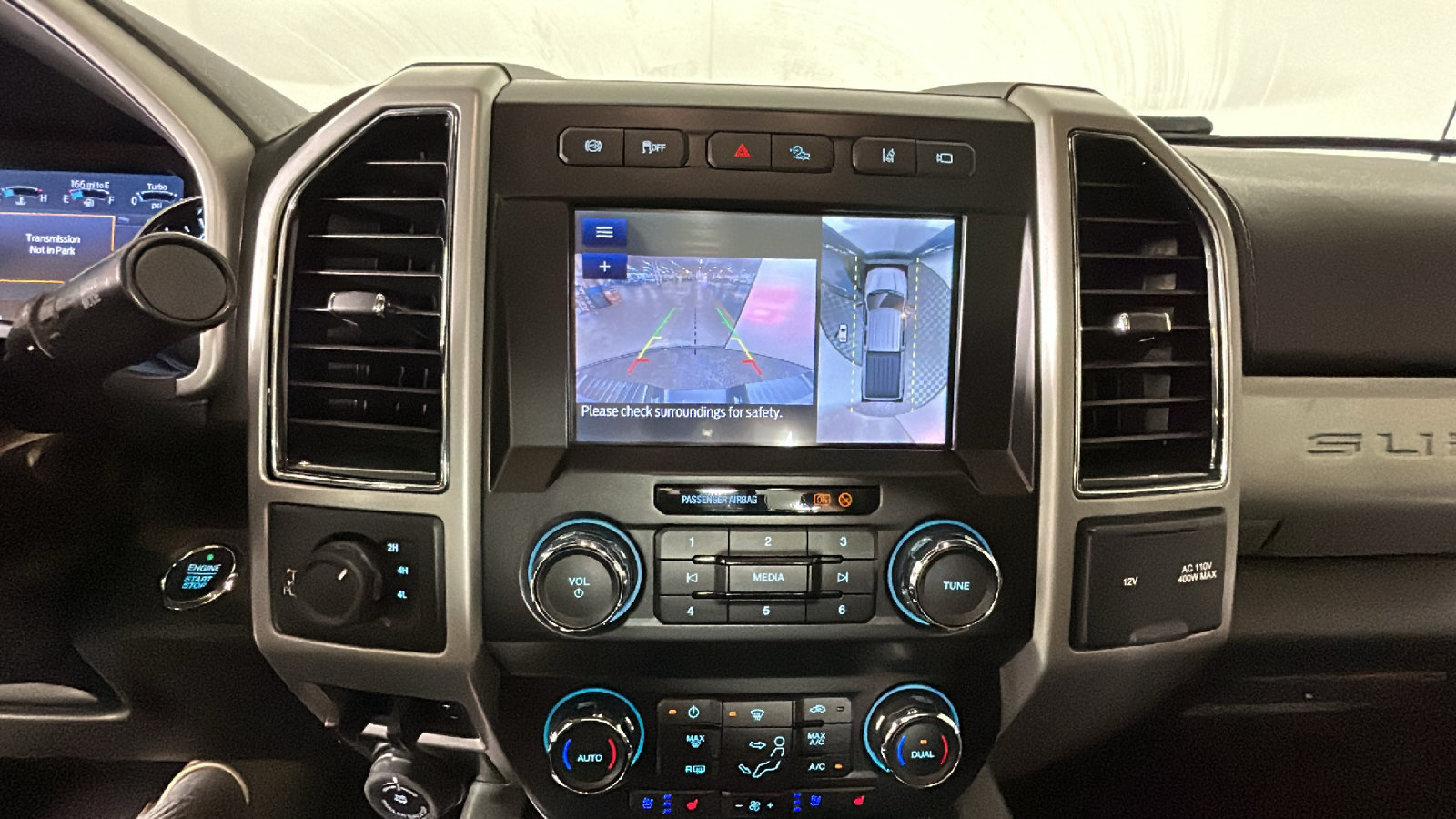 Used 2021 Ford F350 Lariat AWD/4WD image 28