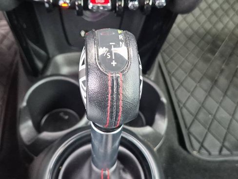 Used 2018 MINI Cooper S FWD image 26