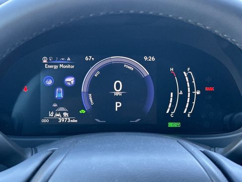 Used 2025 Lexus UX 300h FWD w/ Accessory Package (Z2) image 19