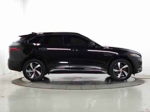 Used 2023 Jaguar F-PACE S AWD/4WD image 9