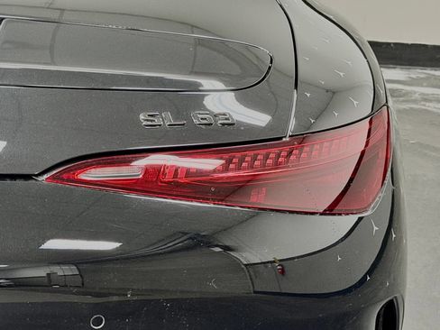 Used 2024 Mercedes-Benz SL 63 AMG 4MATIC image 13
