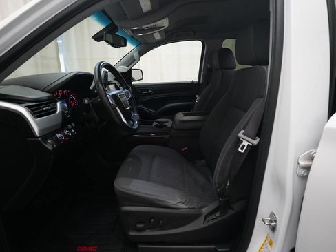 Used 2015 GMC Yukon XL SLE w/ Convenience Package AWD/4WD image 7
