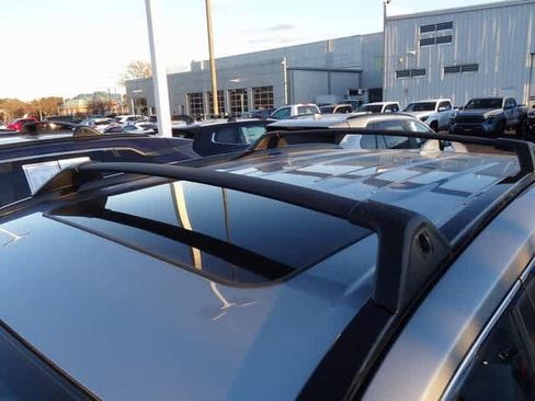 Used 2024 Toyota RAV4 SE w/ Weather & Moonroof Package image 17