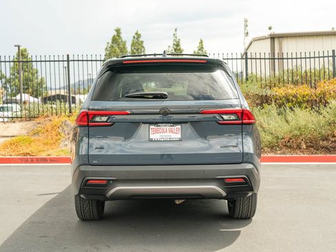 Certified 2024 Toyota Grand Highlander AWD image 8
