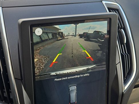 Certified 2024 Ford Edge Titanium image 18