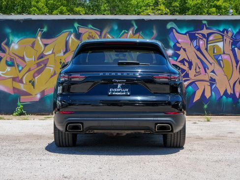 Used 2019 Porsche Cayenne S AWD/4WD image 13