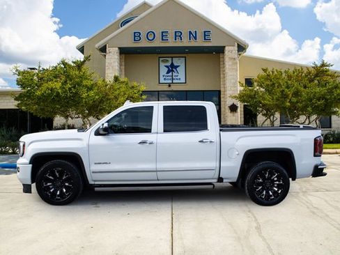 Used 2018 GMC Sierra 1500 Denali w/ Denali Ultimate Package AWD/4WD image 2