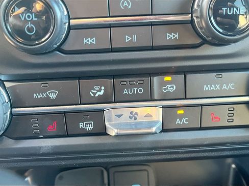 Used 2024 Ford Bronco Big Bend AWD/4WD image 20