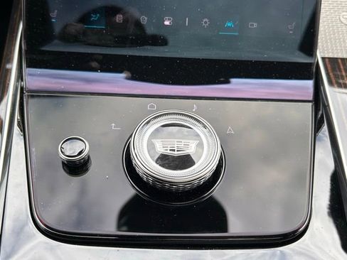 New 2026 Cadillac Escalade Luxury w/ Touring Package AWD/4WD image 35