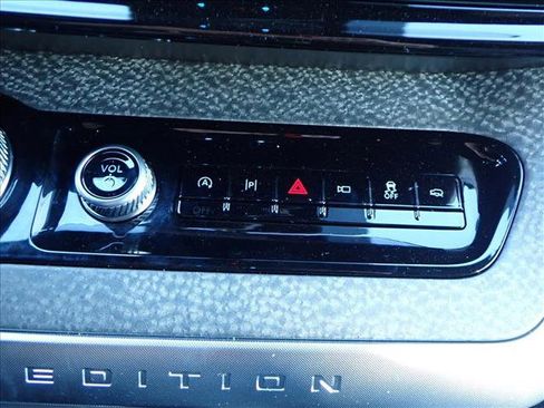 New 2026 Ford Expedition Tremor image 22