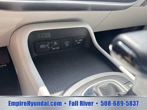 Used 2024 Hyundai Kona SEL AWD/4WD image 33
