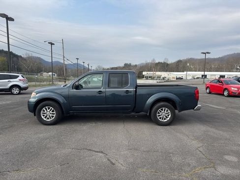 Used 2014 Nissan Frontier SV RWD image 5