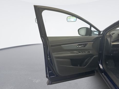 Used 2025 Nissan Murano SL AWD/4WD image 9