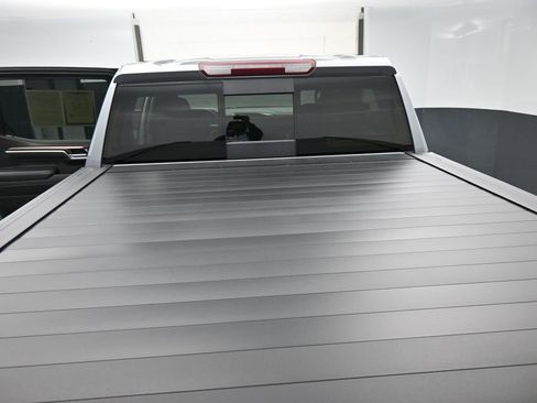 Used 2025 Chevrolet Silverado 1500 RST image 13