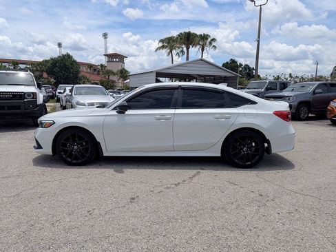 Used 2023 Honda Civic Sport image 7