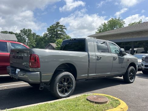 New 2026 RAM 2500 Laramie AWD/4WD image 20