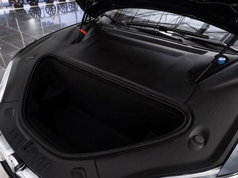 Used 2018 Tesla Model S 75D image 53