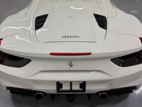 Used 2019 Ferrari 488 Spider RWD image 23