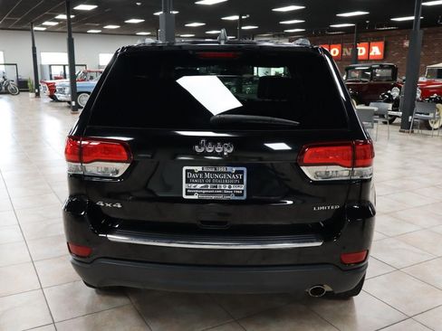 Used 2020 Jeep Grand Cherokee Limited AWD/4WD image 4