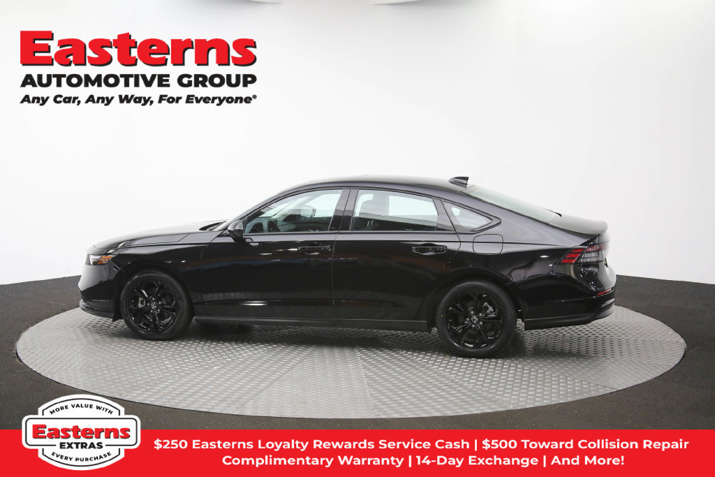 Used 2025 Honda Accord SE image 56