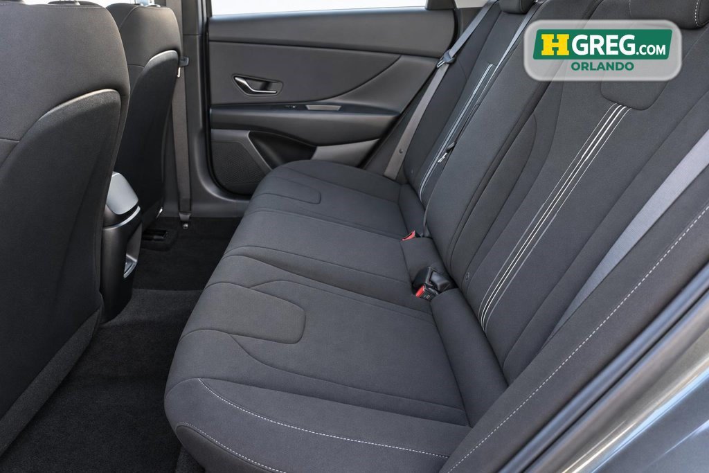 Used 2026 Hyundai Elantra Sport FWD image 12