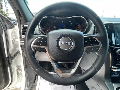 Used 2019 Jeep Grand Cherokee High Altitude AWD/4WD image 15
