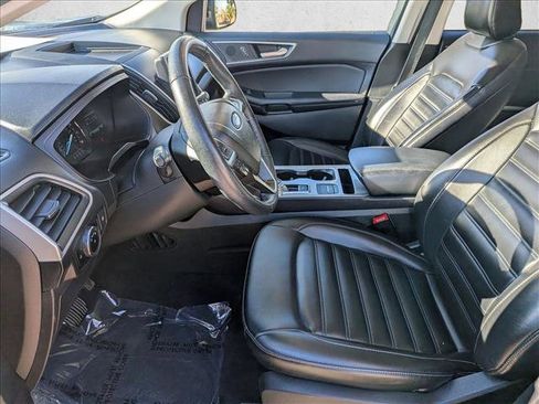 Used 2023 Ford Edge SEL image 11