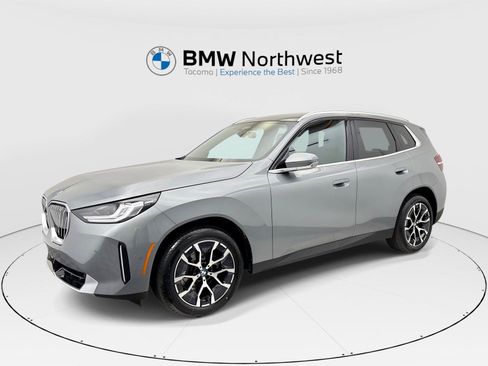 New 2026 BMW X3 xDrive30i w/ Premium Package AWD/4WD image 1