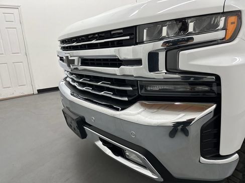 Used 2021 Chevrolet Silverado 1500 LTZ AWD/4WD image 24