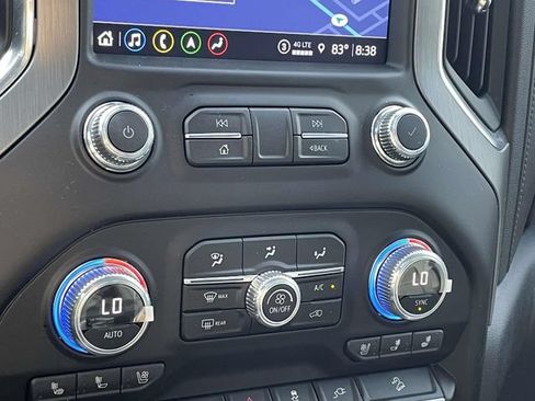Used 2022 GMC Sierra 3500 Denali w/ Denali Ultimate Package AWD/4WD image 28