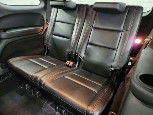 Used 2024 Dodge Durango GT image 10