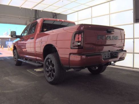 Used 2026 RAM 2500 Big Horn AWD/4WD image 2