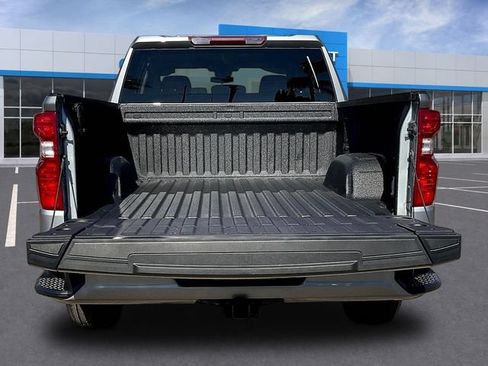 Certified 2024 Chevrolet Silverado 1500 Custom AWD/4WD image 9