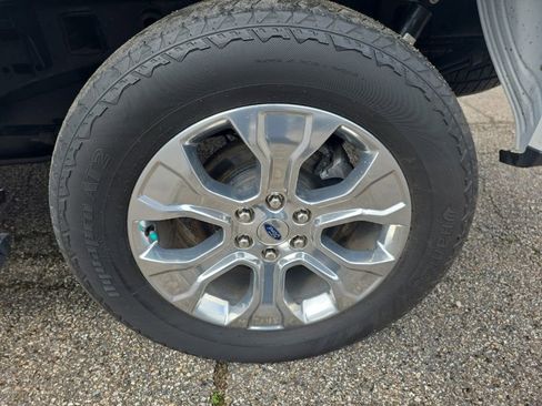 Certified 2022 Ford F150 Platinum w/ Equipment Group 701A High image 10