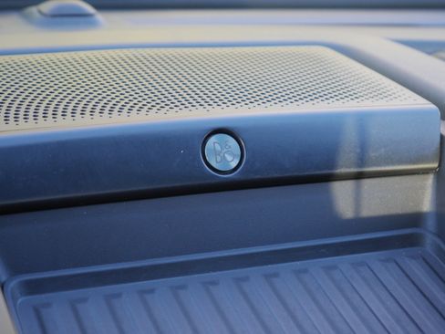 Used 2022 Ford F250 Lariat w/ Tremor Off-Road Package image 12