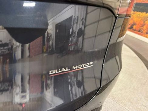 Used 2022 Tesla Model Y Performance AWD/4WD image 15