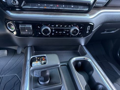 Used 2026 Chevrolet Silverado 1500 RST w/ Convenience Package II RWD image 18