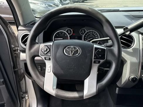 Used 2014 Toyota Tundra SR5 AWD/4WD image 18