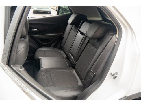 Used 2022 Buick Encore Preferred w/ Safety Package AWD/4WD image 18