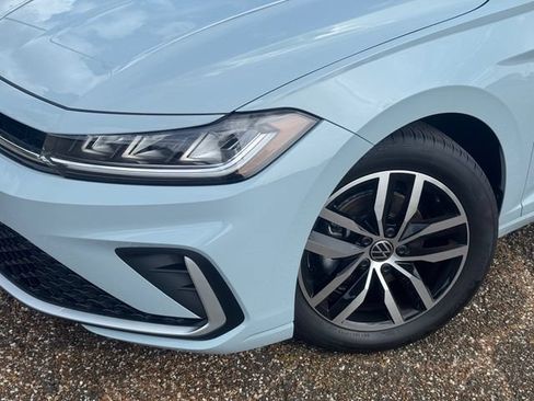 New 2026 Volkswagen Jetta SE FWD image 3