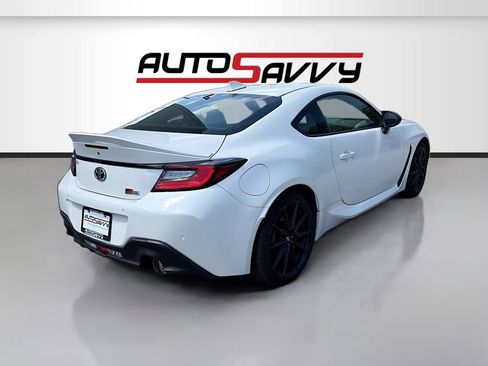Used 2023 Toyota GR86 Premium w/ ALL Weather Mat Package (TMS) image 7