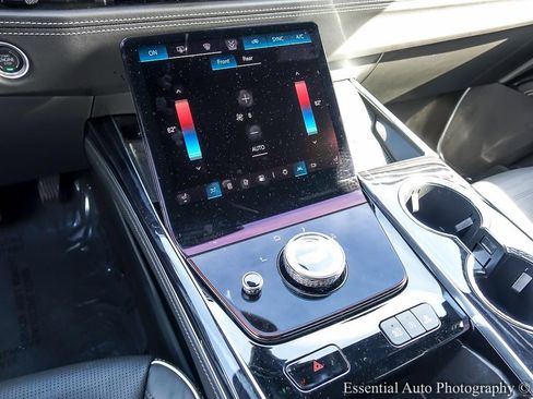 Used 2025 Cadillac Escalade Sport image 24