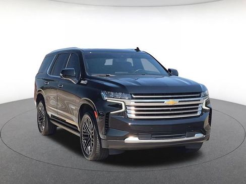 Used 2022 Chevrolet Tahoe High Country AWD/4WD image 3