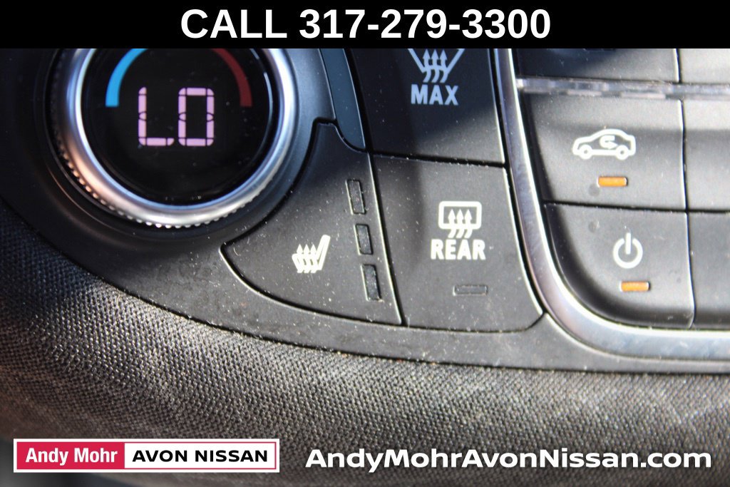 Used 2025 Chevrolet Malibu LT FWD image 35