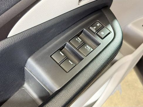 Used 2018 Honda Pilot EX-L image 18