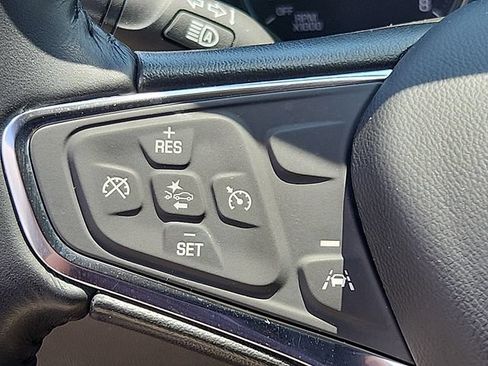 Used 2021 Chevrolet Equinox LT FWD image 20