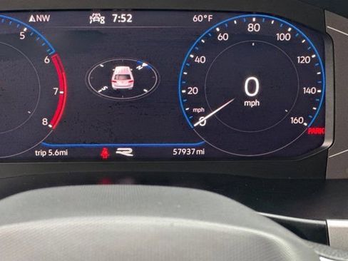 Used 2021 Volkswagen Atlas SEL R-Line image 29